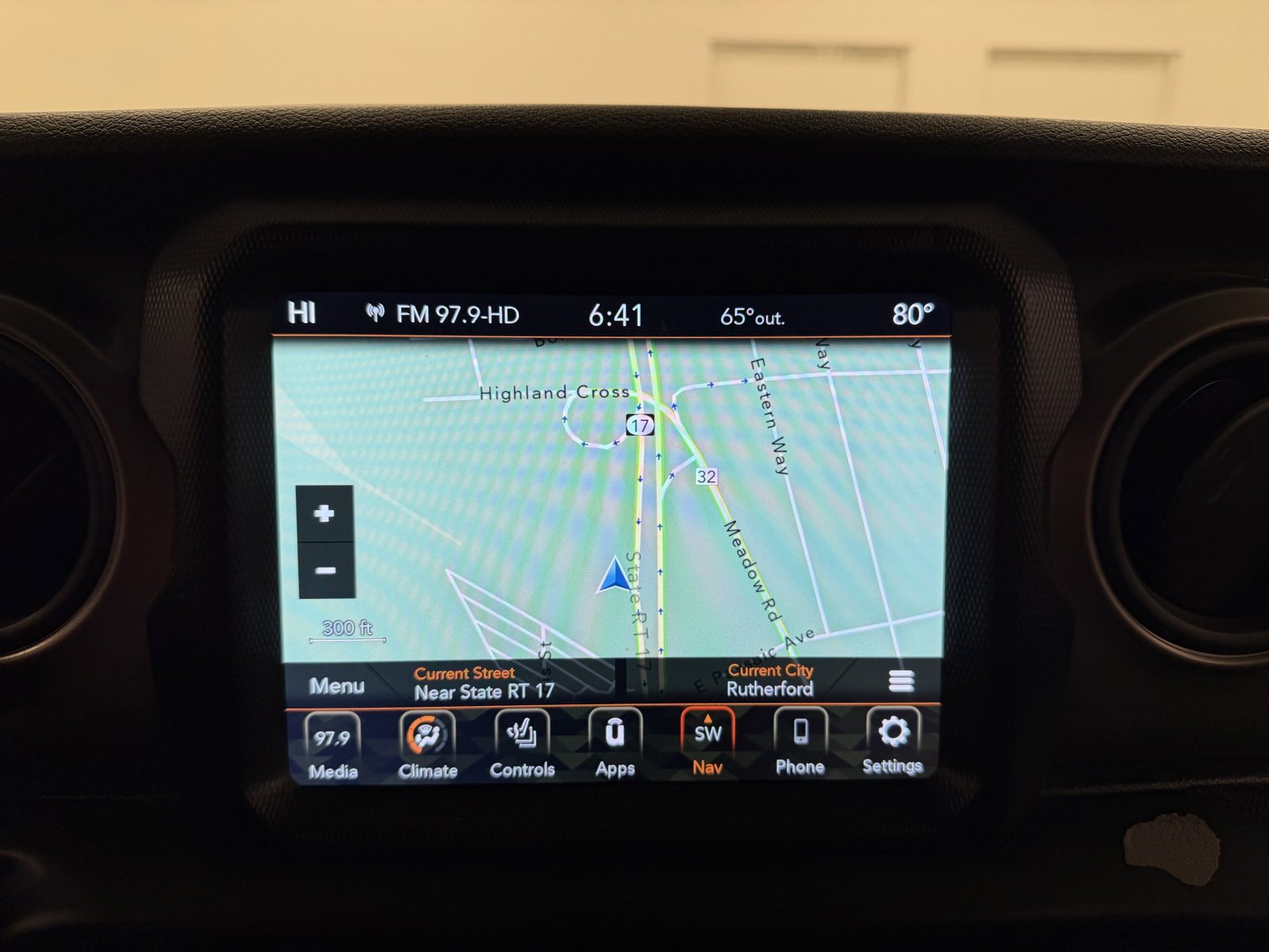 Used 2021 Jeep Wrangler Unlimited Willys image 28