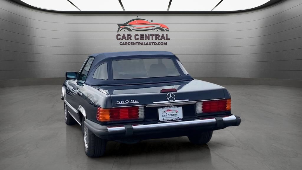 Used 1988 Mercedes-Benz 560 SL image 8
