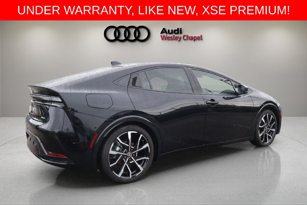 Used 2026 Toyota Prius Plug-In Hybrid w/ Limited Premium Package FWD image 5