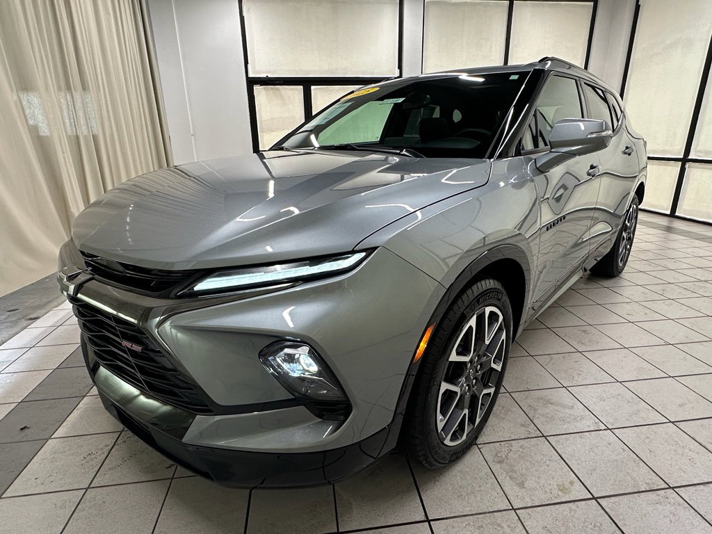Certified 2025 Chevrolet Blazer RS w/ Enhanced Convenience Package AWD/4WD image 10