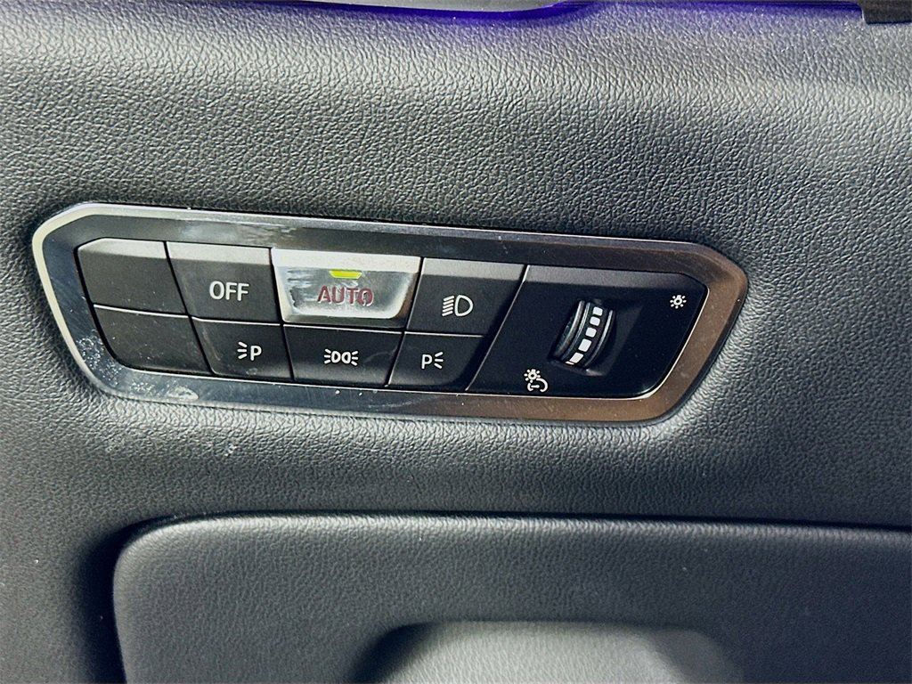 Used 2023 BMW X5 sDrive40i w/ M Sport Package image 22