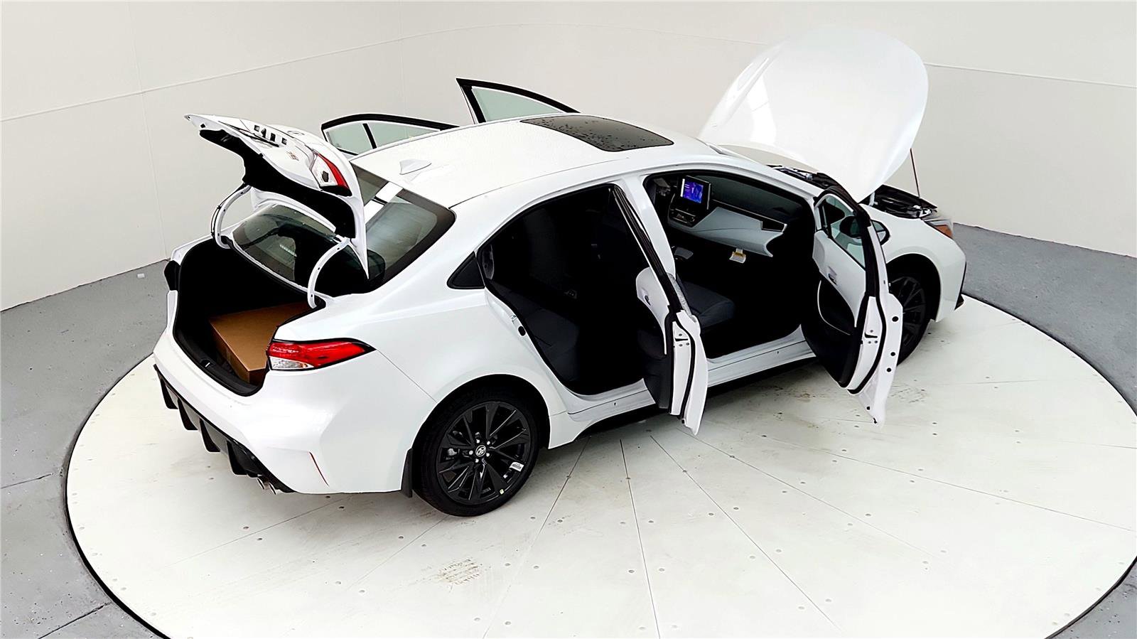 Certified 2023 Toyota Corolla SE w/ SE Premium Package image 27