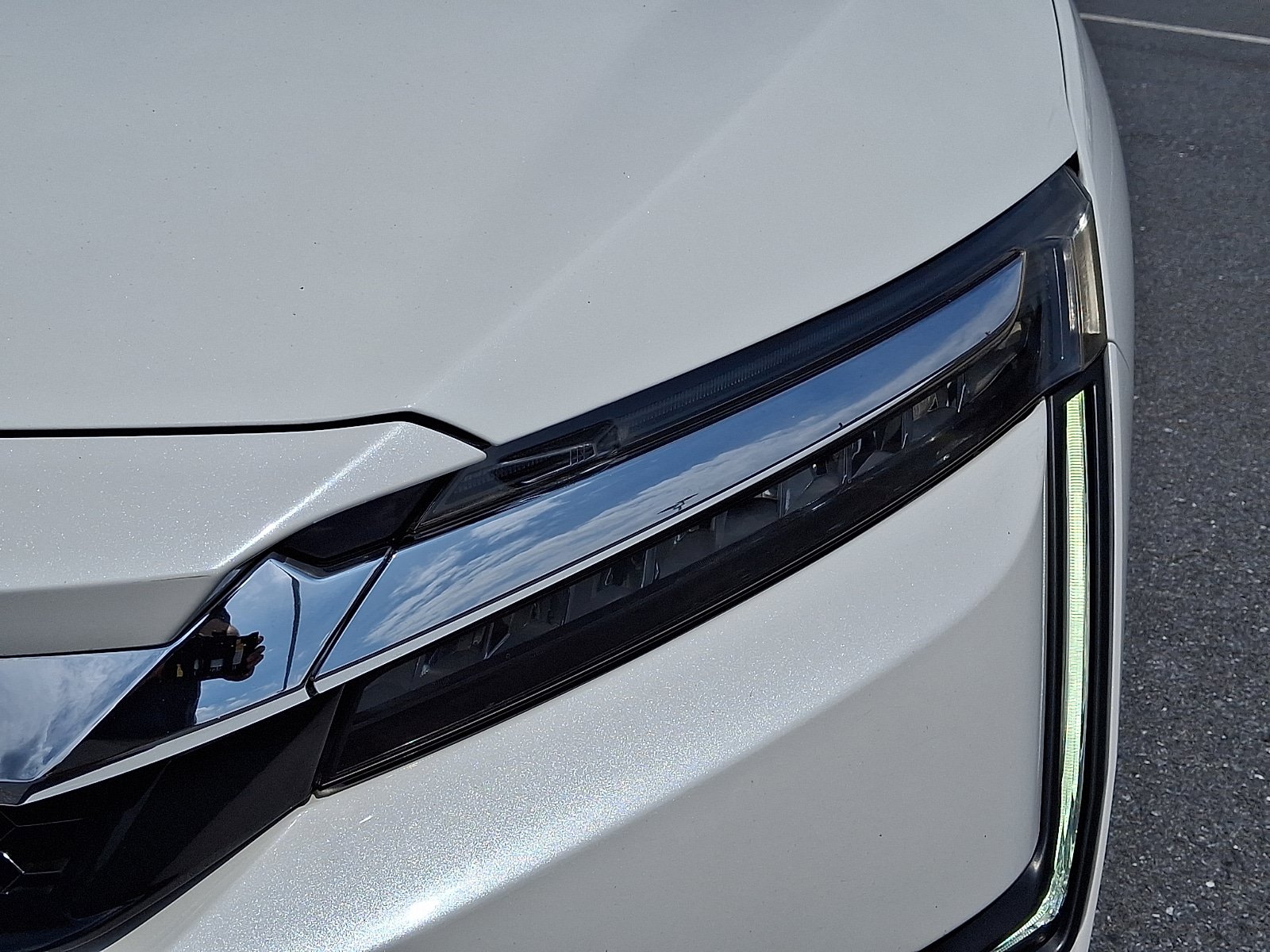 Used 2018 Honda Clarity Touring image 11