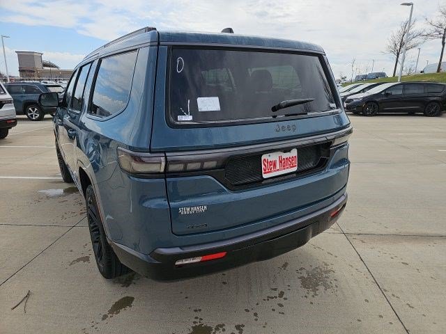 New 2026 Jeep Grand Wagoneer Limited AWD/4WD image 3
