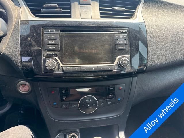 Used 2018 Nissan Sentra SV FWD image 11