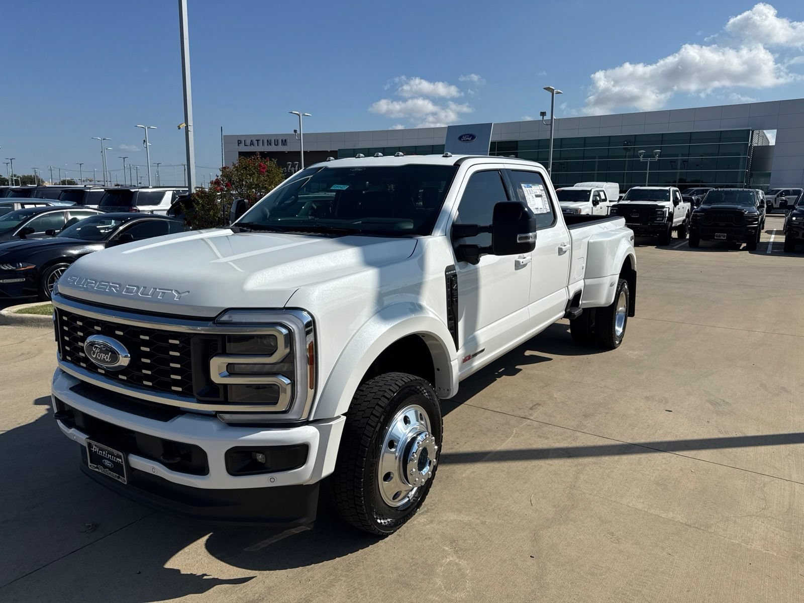 New 2025 Ford F450 Platinum AWD/4WD 360° Tour