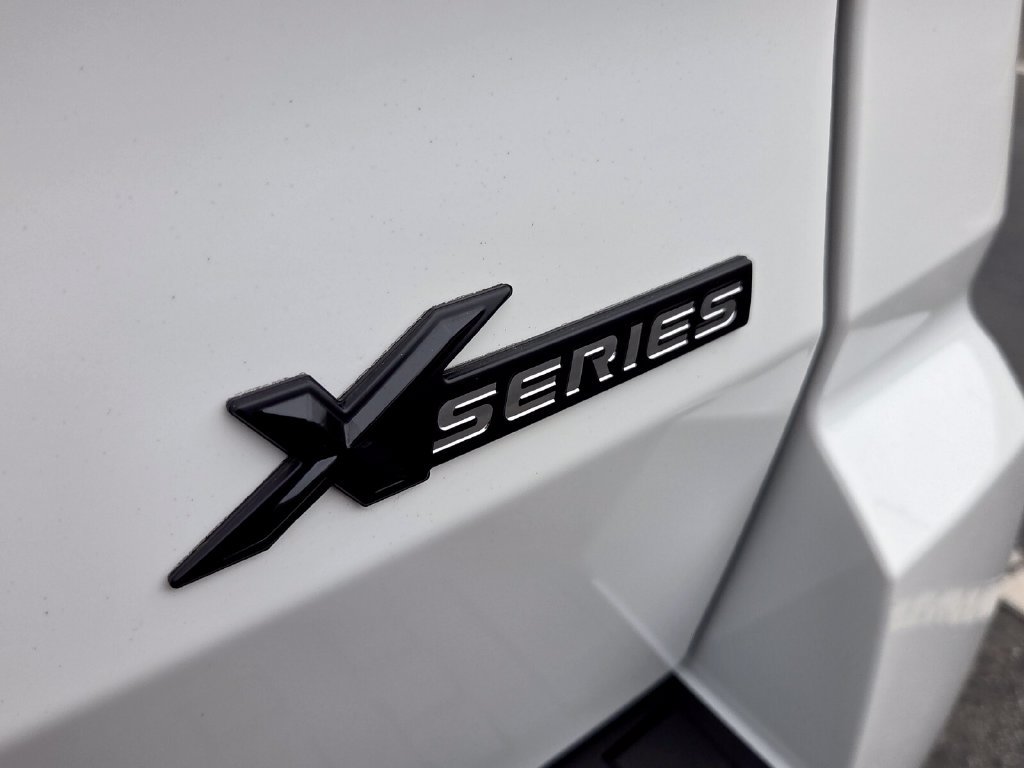 New 2026 Toyota 4Runner SR5 AWD/4WD image 11