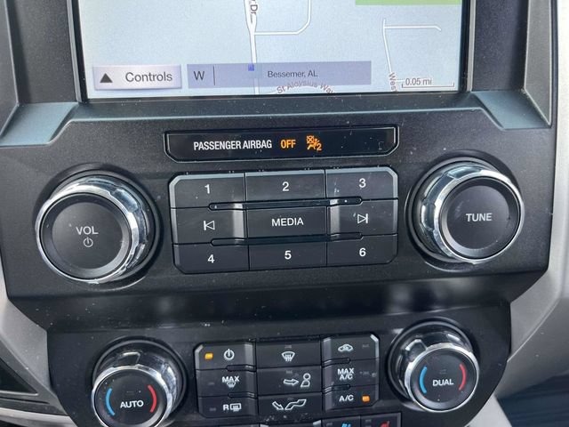 Used 2019 Ford F150 Lariat RWD image 19
