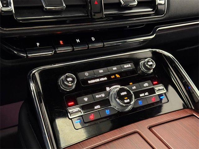 Certified 2022 Lincoln Navigator L Reserve image 32