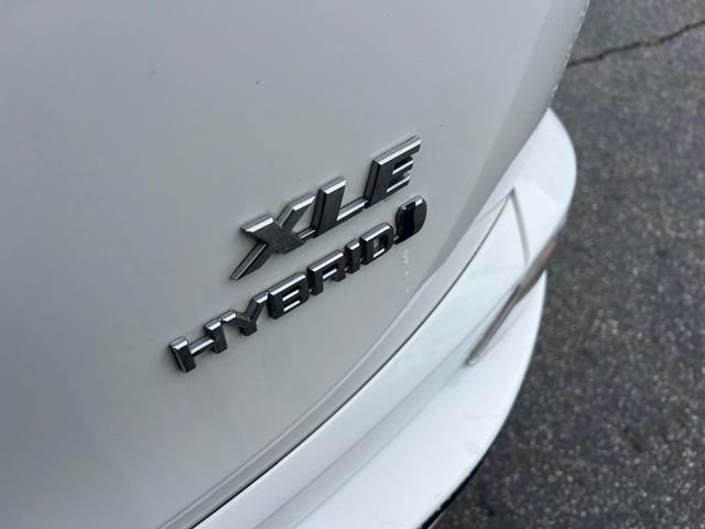 Used 2018 Toyota RAV4 XLE image 35