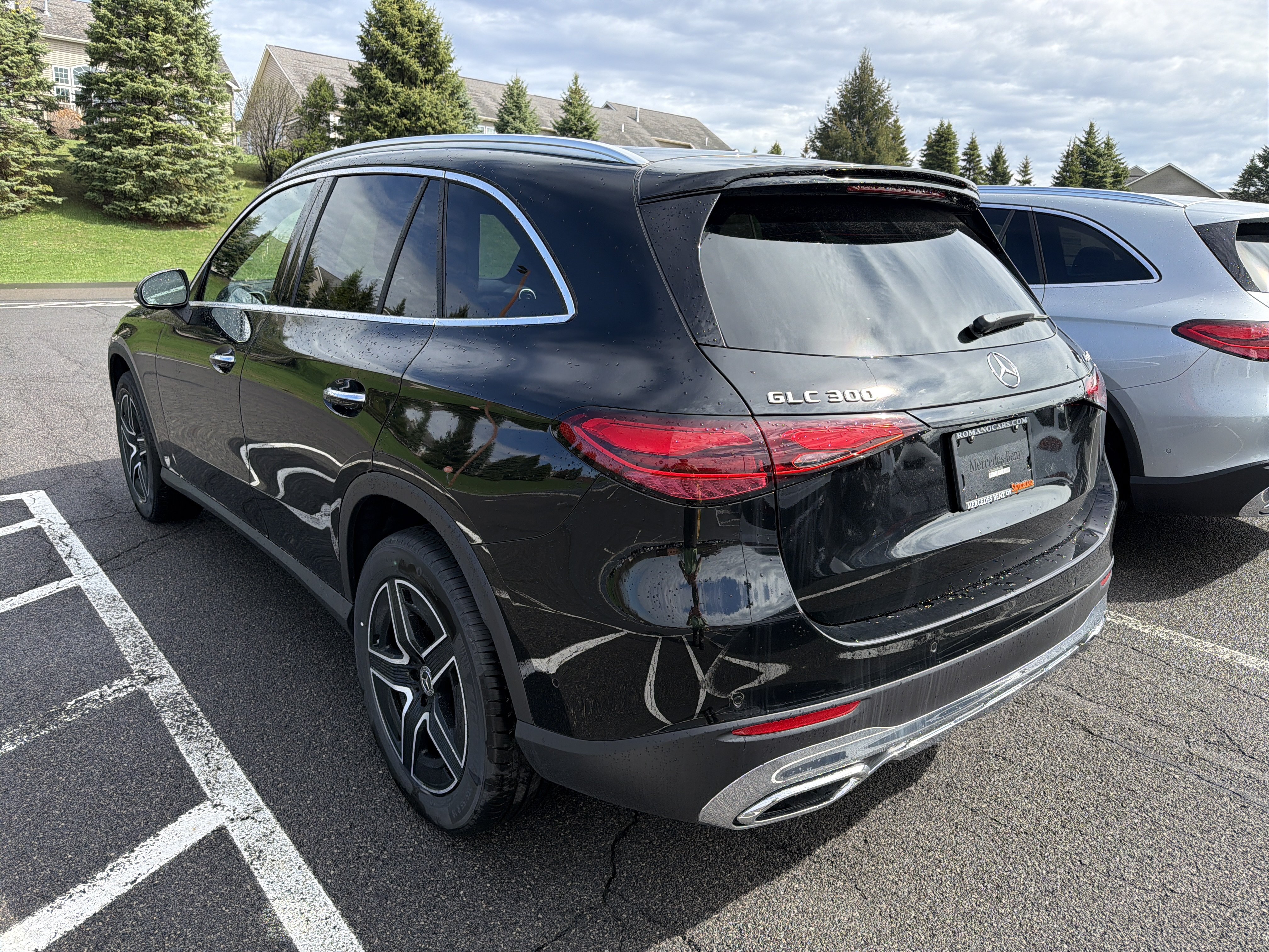 Used 2026 Mercedes-Benz GLC 300 4MATIC image 5