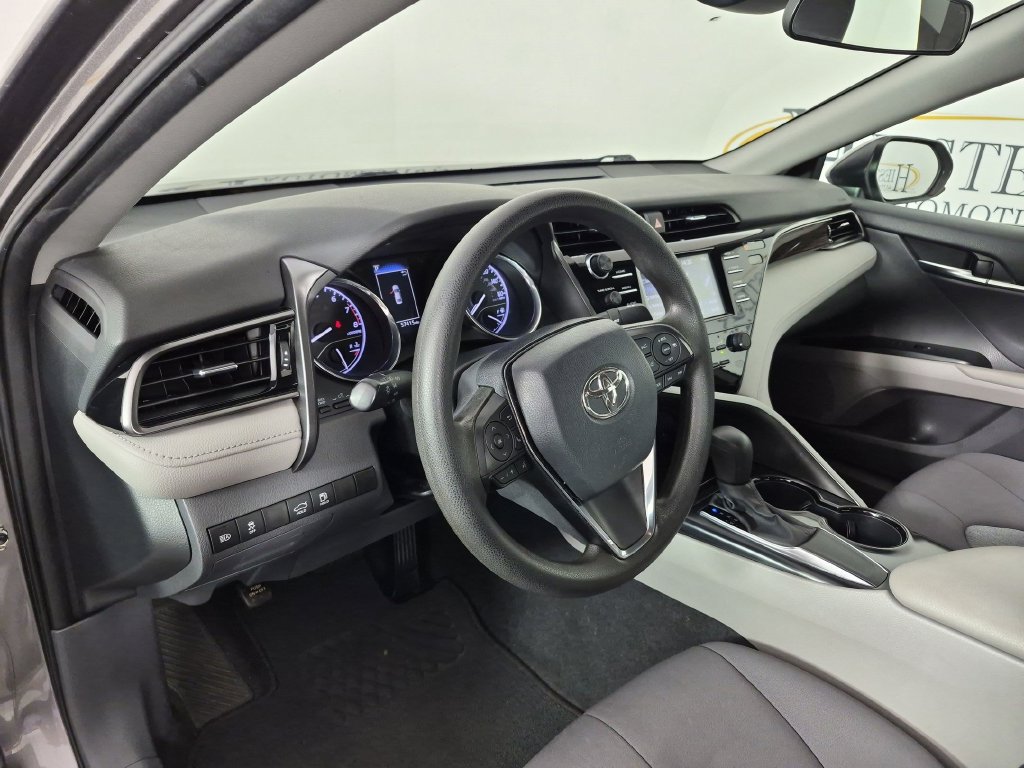 Used 2020 Toyota Camry LE w/ Carpet Mat Package FWD image 17