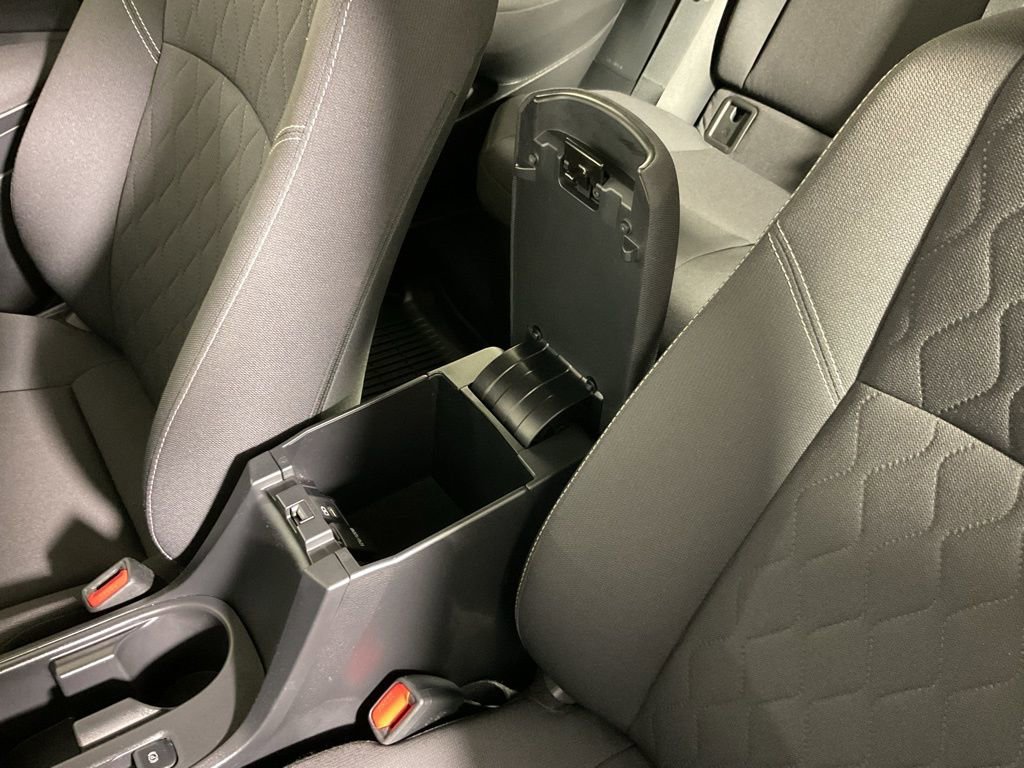 Used 2023 Toyota Corolla LE w/ Carpet Mat Package (TMS) image 29