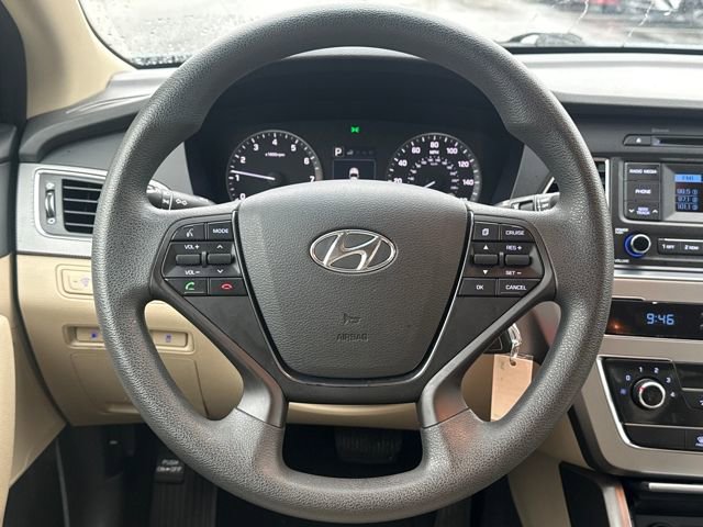 Used 2015 Hyundai Sonata SE image 14