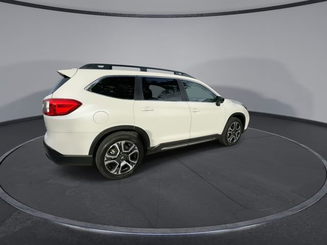 Used 2024 Subaru Ascent Limited w/ Technology Package image 8