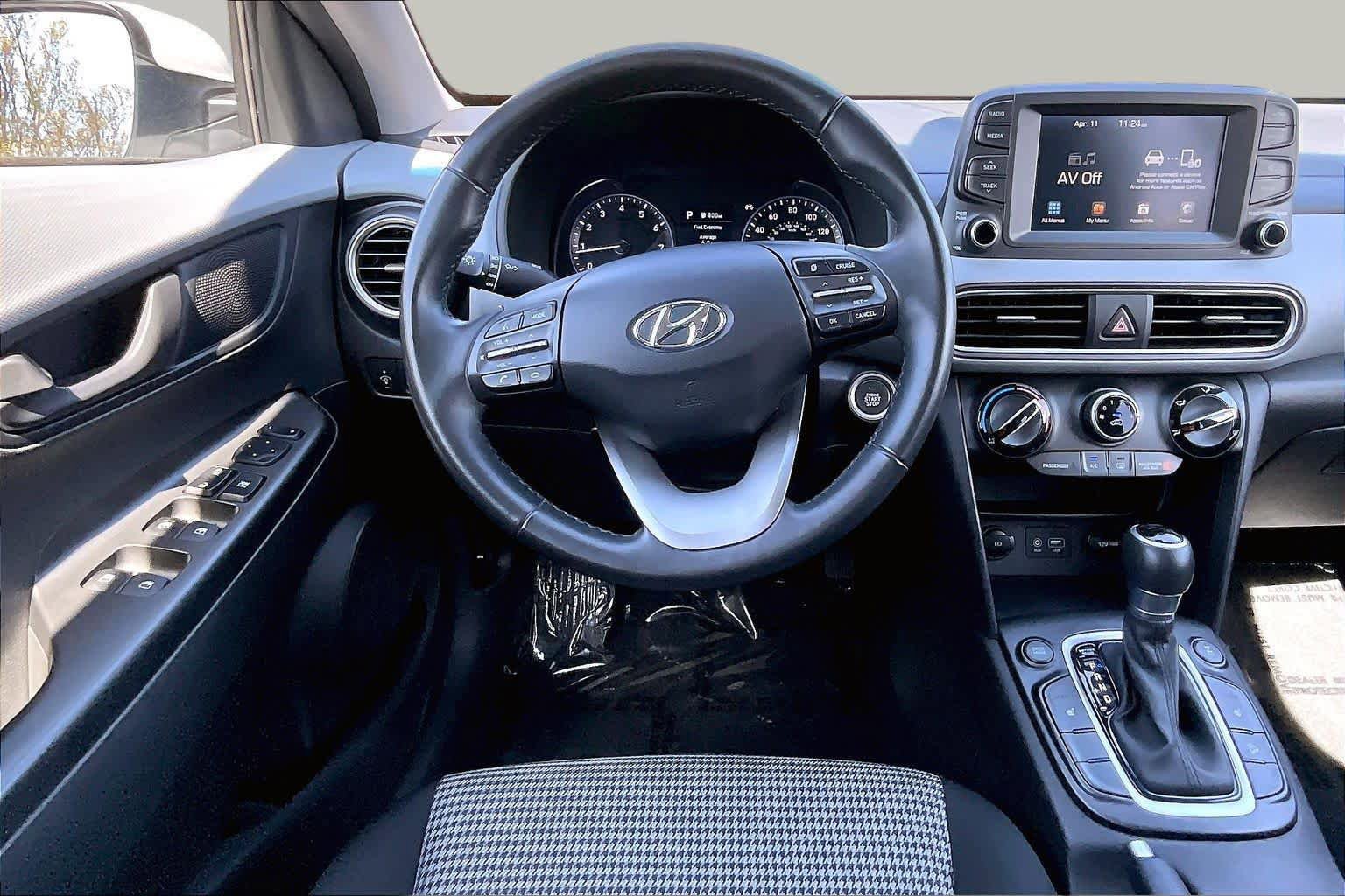 Used 2019 Hyundai Kona SEL AWD/4WD image 8