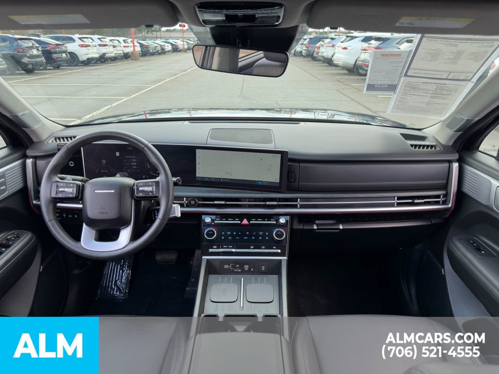 Used 2024 Hyundai Santa Fe Limited image 30