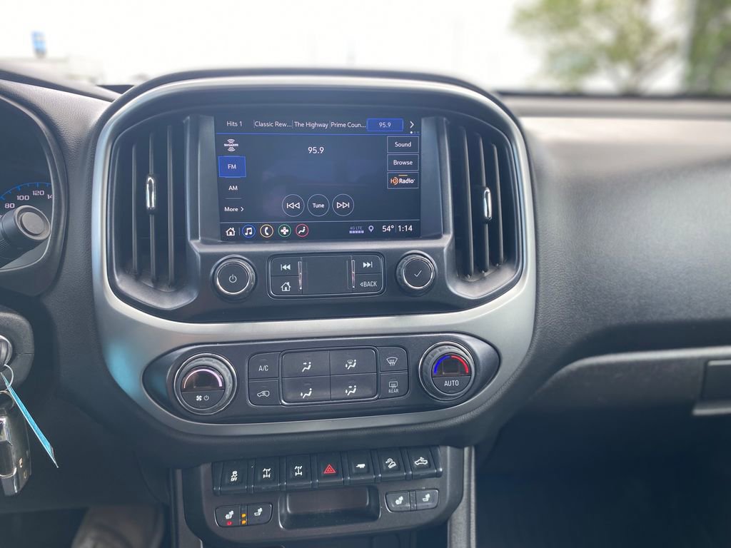 Used 2022 Chevrolet Colorado ZR2 w/ ZR2 Dusk Special Edition AWD/4WD image 25