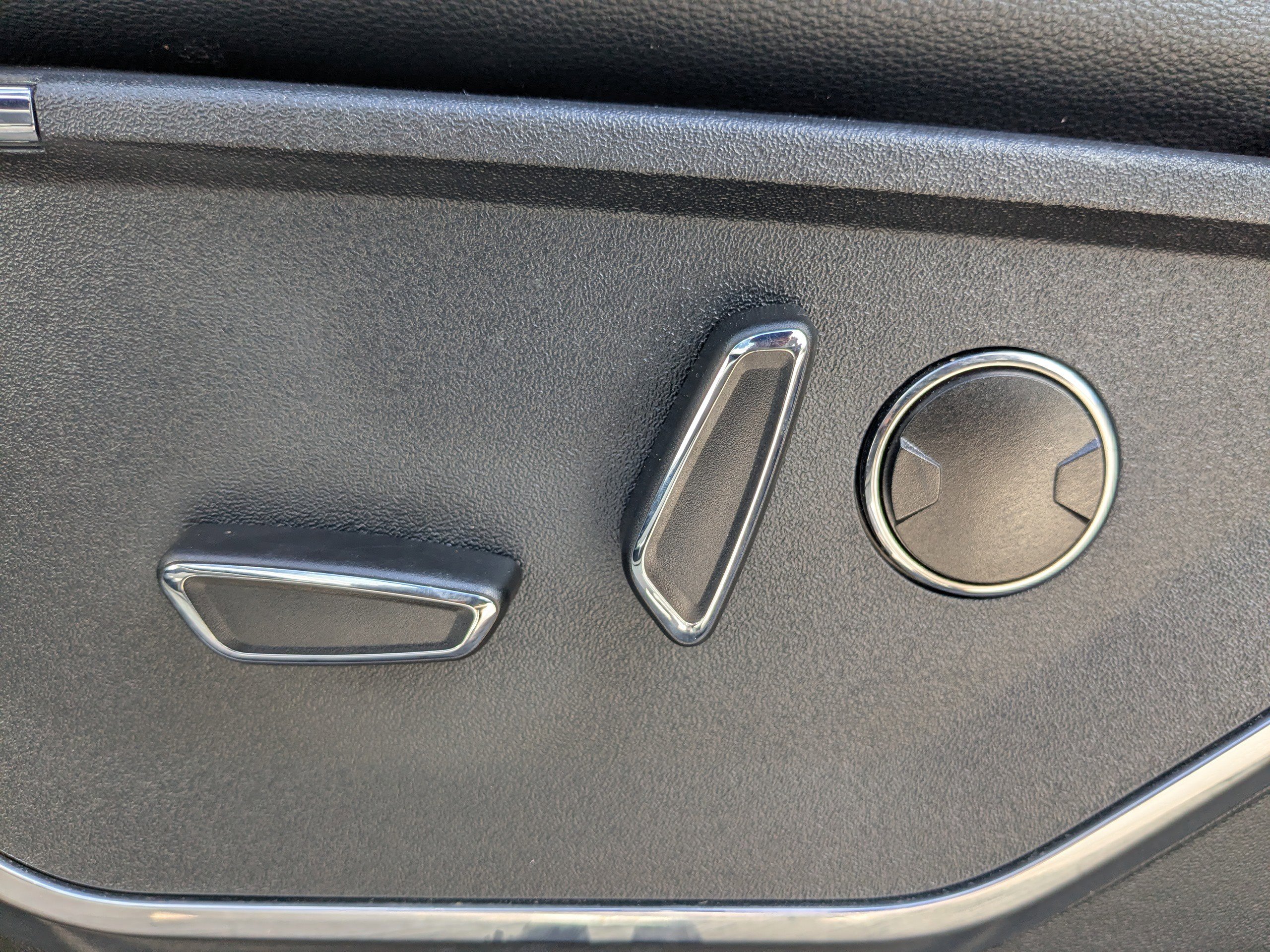 Used 2023 Ford F150 Lariat w/ Equipment Group 502A High image 20