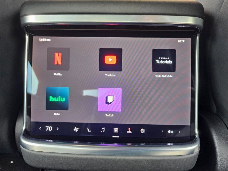 Used 2023 Tesla Model S AWD image 68