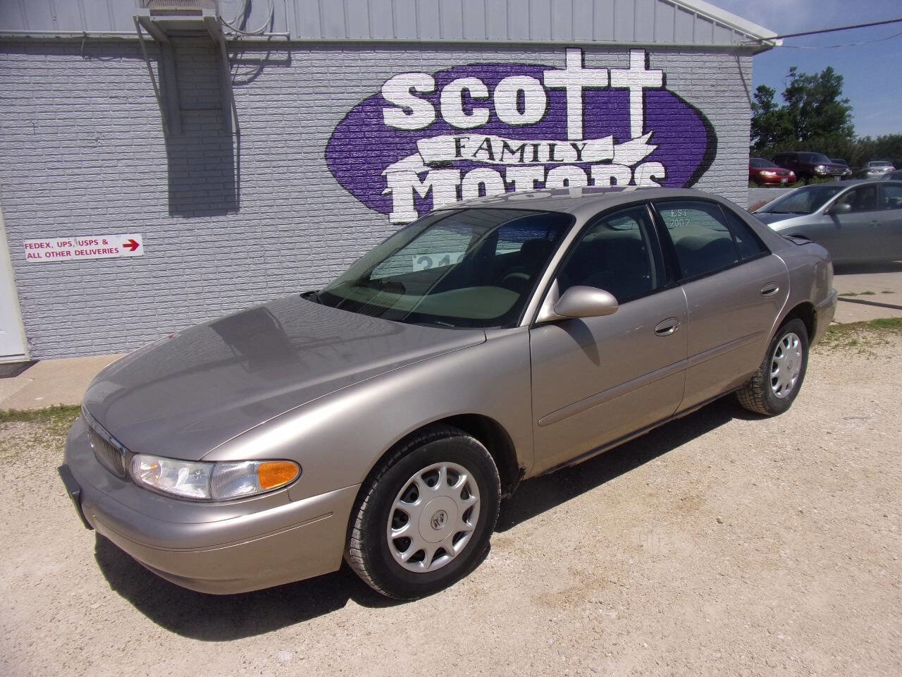 Used 2003 Buick Century Custom w/ Preferred Equipment Group 1SB FWD image 1