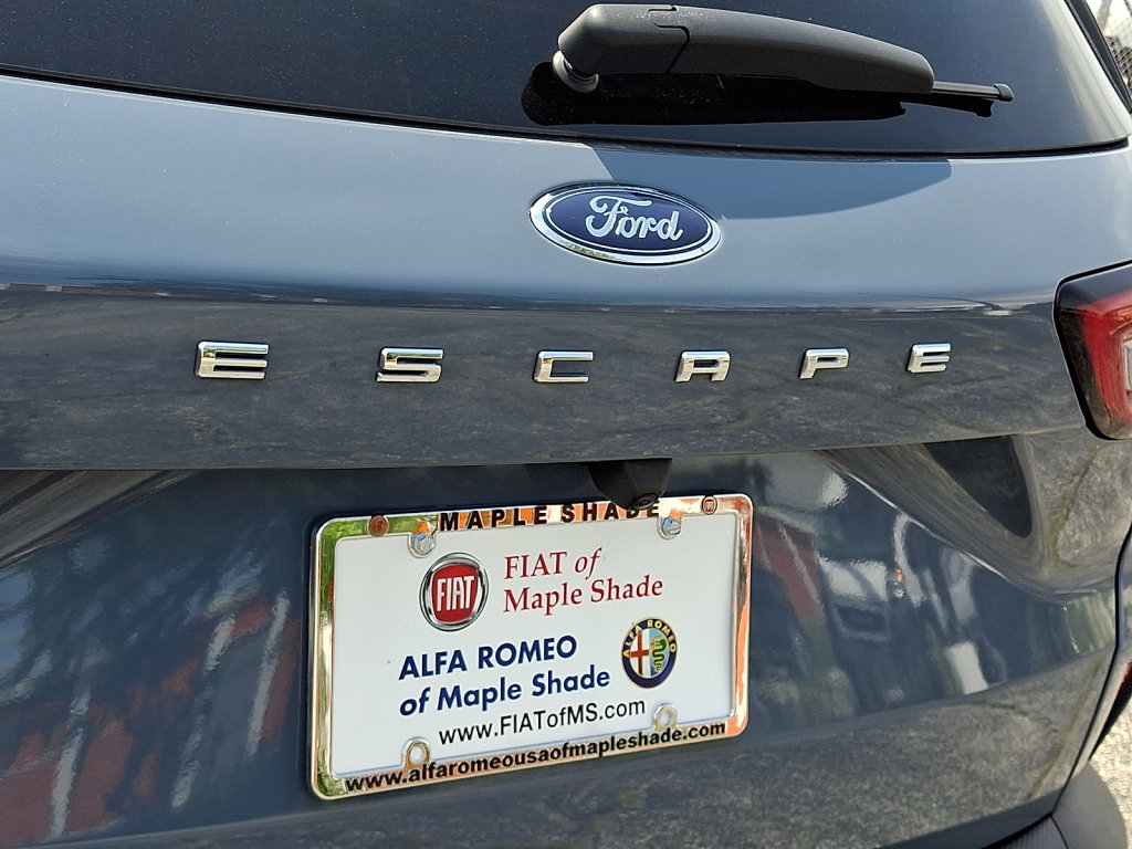 Used 2025 Ford Escape ST-Line FWD image 16
