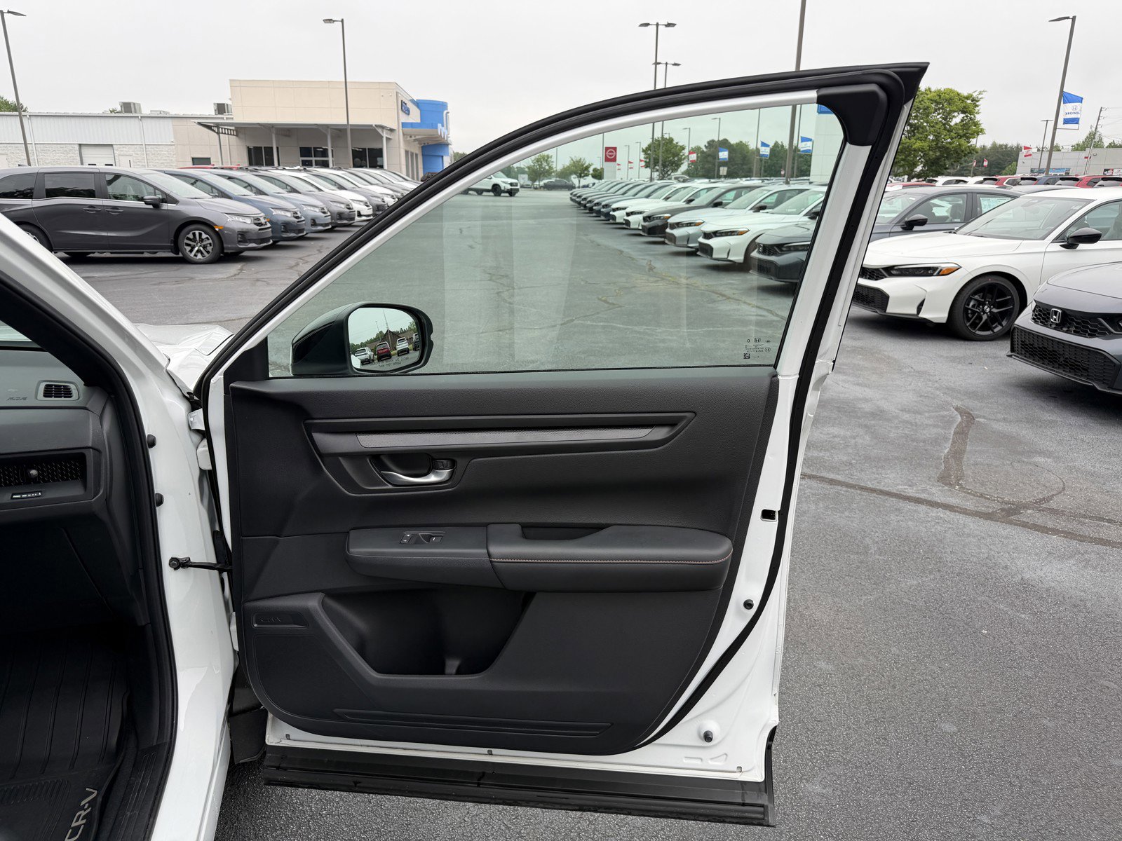 Used 2024 Honda CR-V Sport image 16