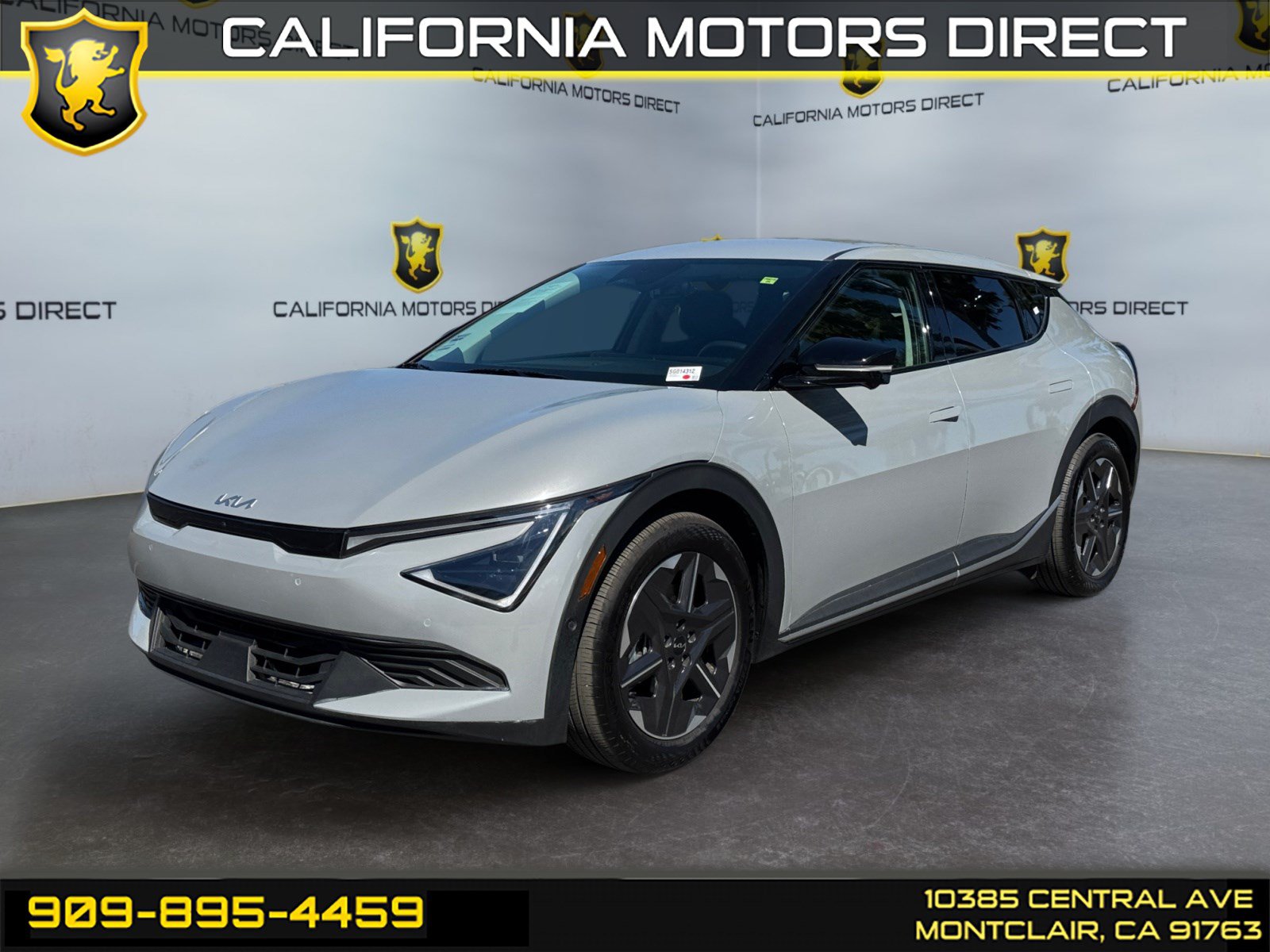 Used 2025 Kia EV6 Light w/ Light LR Technology Package RWD image 1
