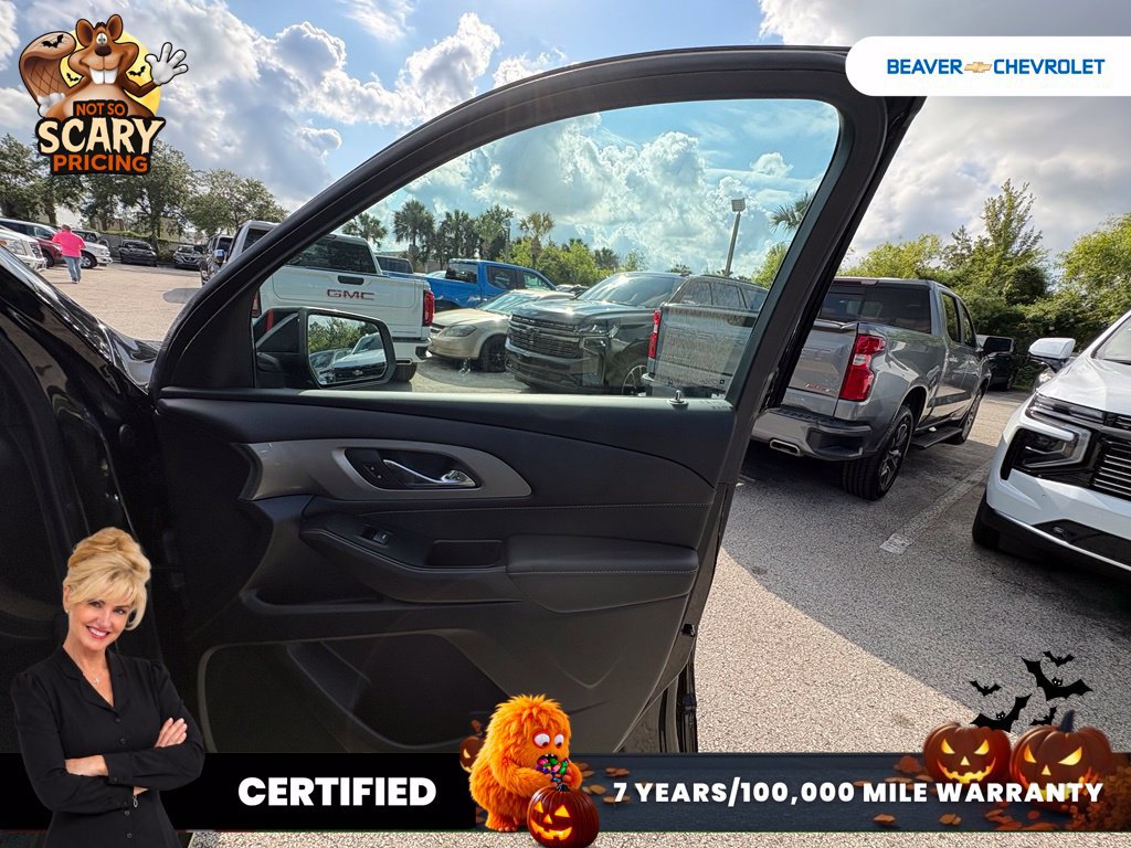 Used 2023 Chevrolet Traverse LT AWD/4WD image 31