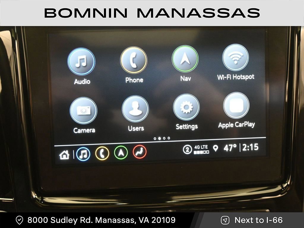 Used 2023 Chevrolet Traverse Premier w/ Redline Edition image 16