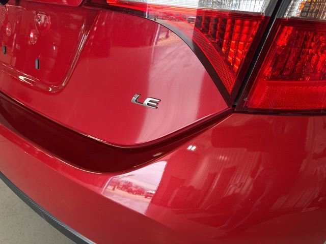 Used 2014 Toyota Corolla LE FWD image 9