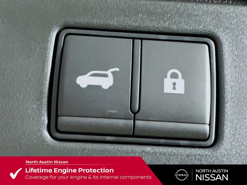 New 2026 Nissan Pathfinder Platinum w/ Cargo Package FWD image 33