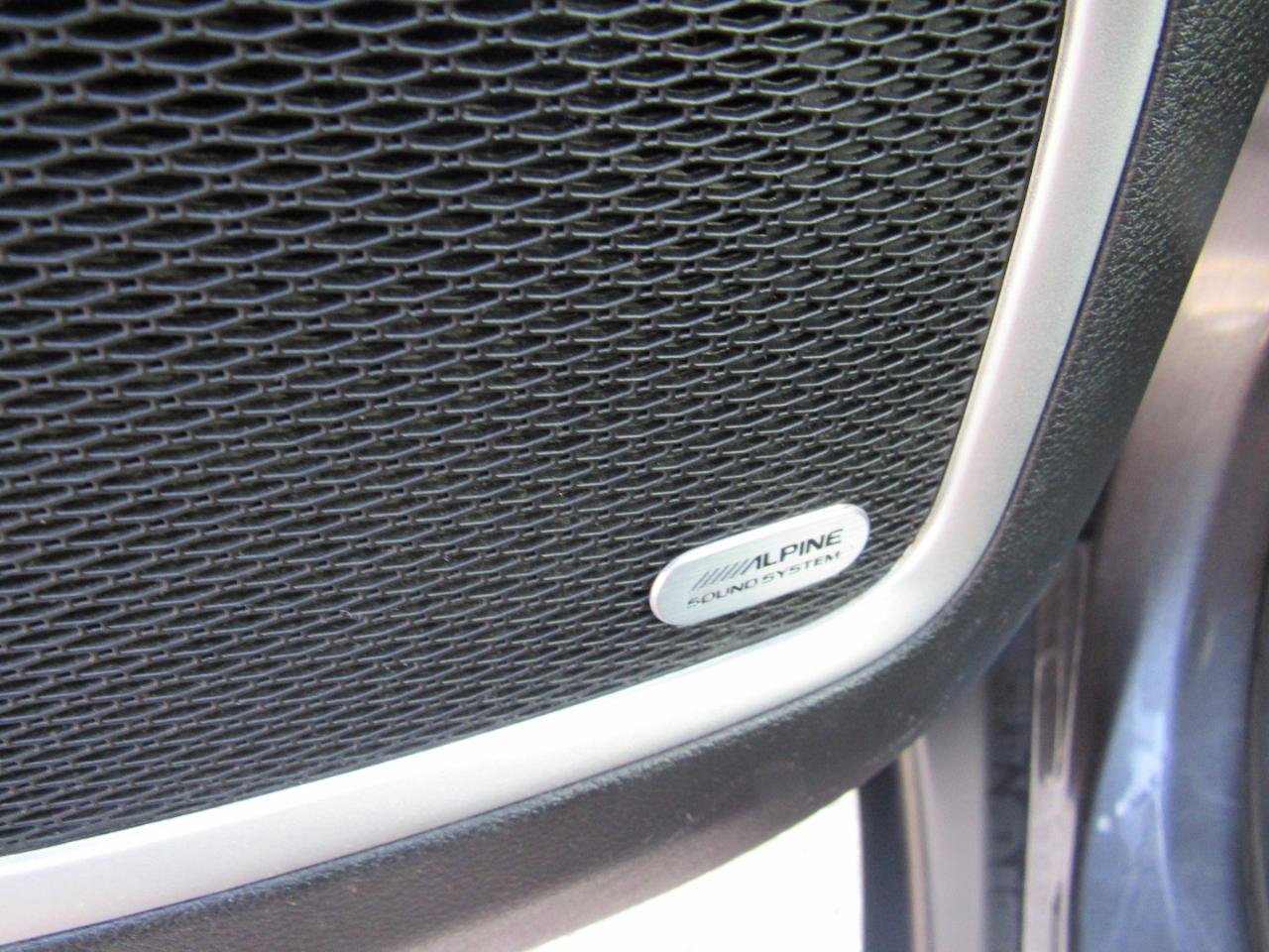 Used 2021 Jeep Compass Limited w/ Sun and Sound Group image 17