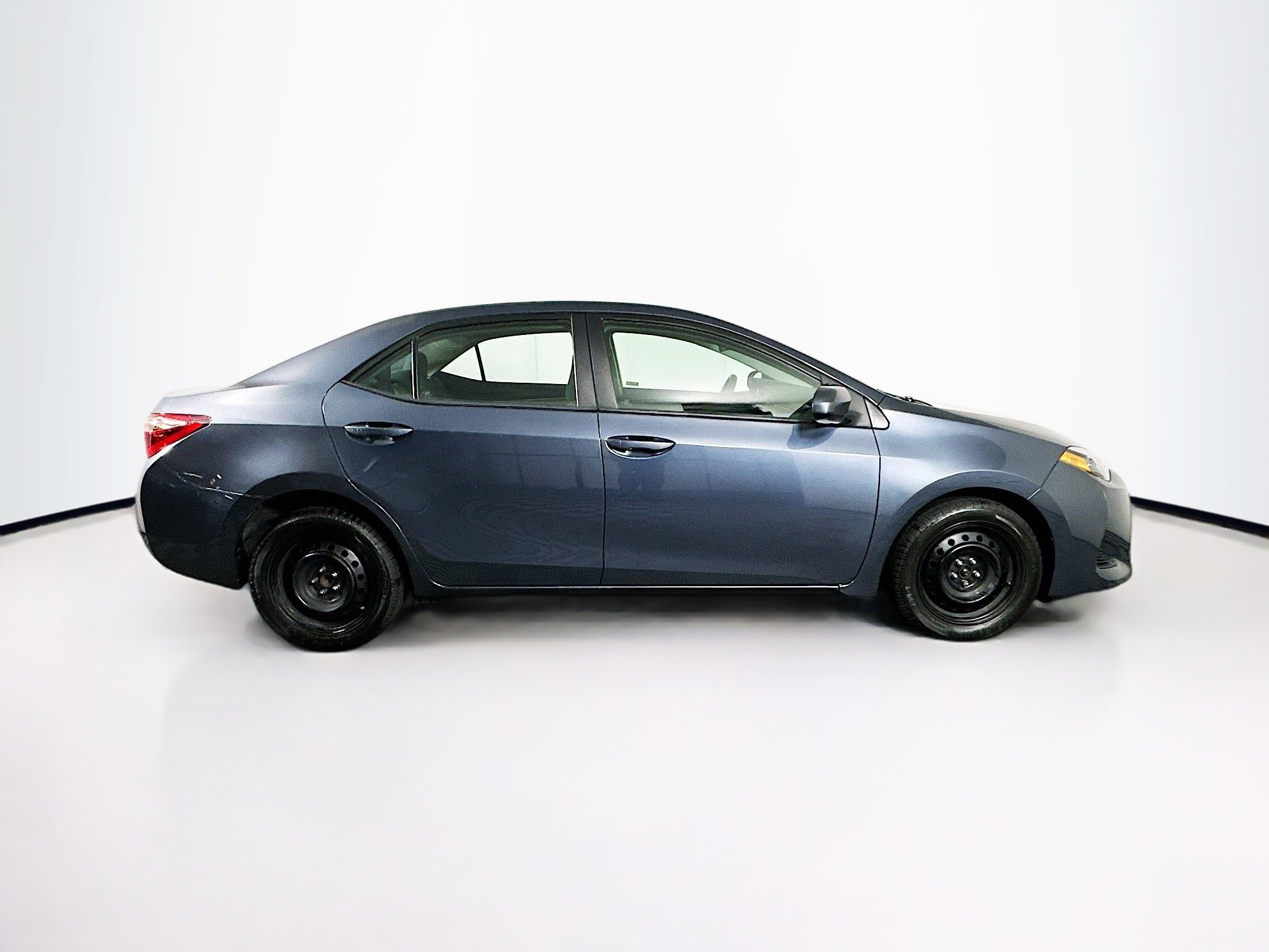 Used 2019 Toyota Corolla LE FWD image 10