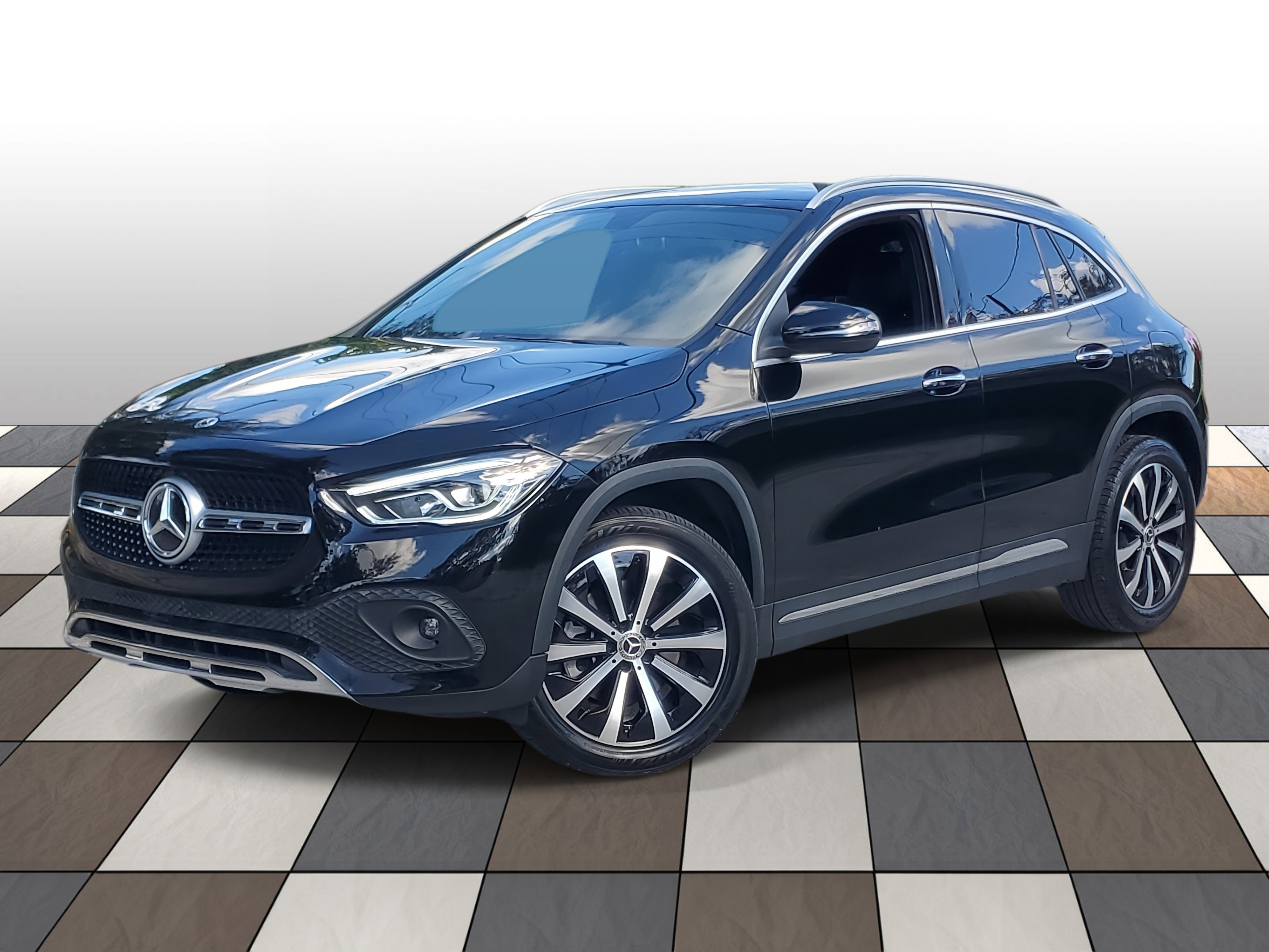 Used 2023 Mercedes-Benz GLA 250 w/ Premium Package image 1