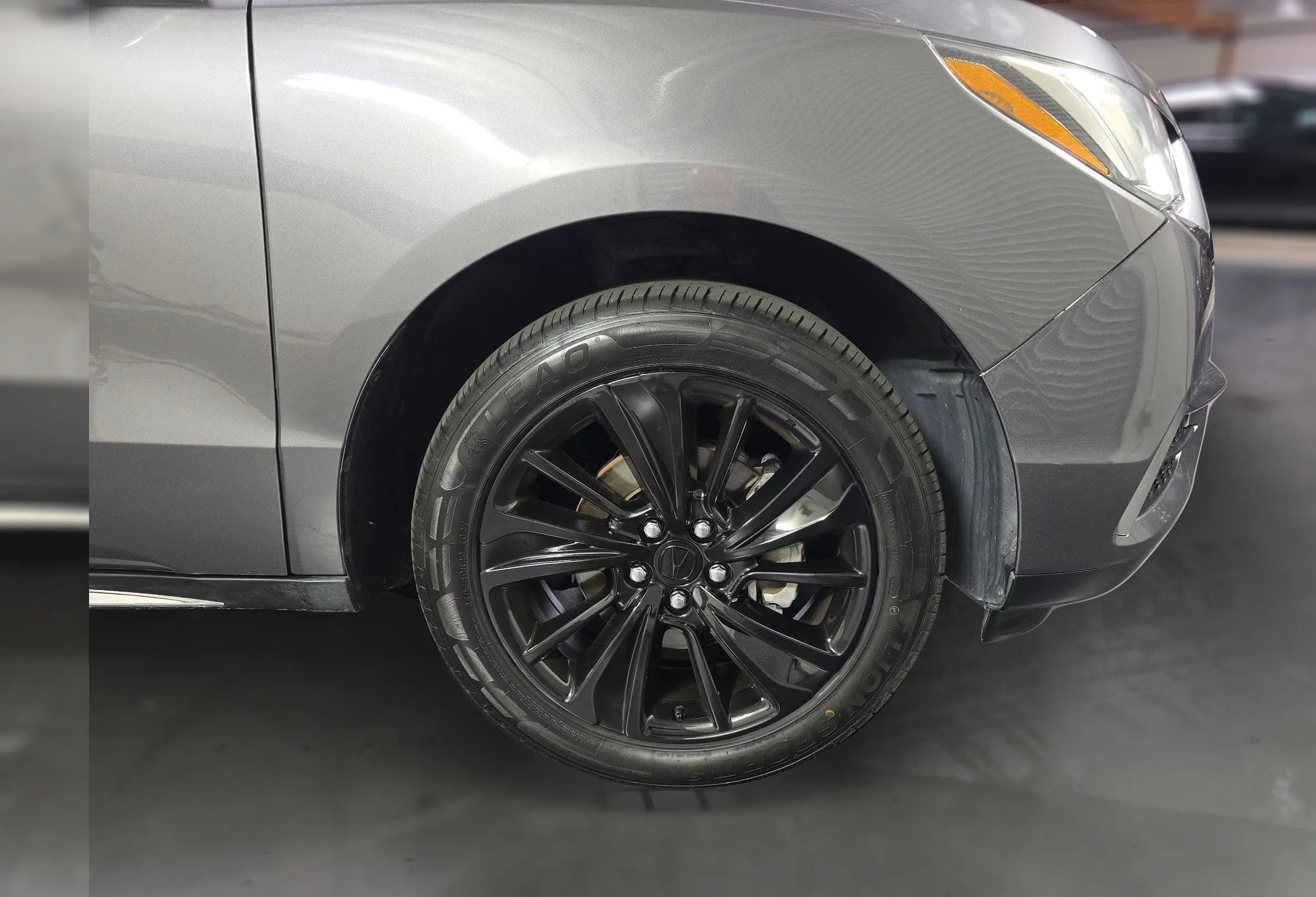 Used 2020 Acura MDX FWD w/ Technology Package image 17