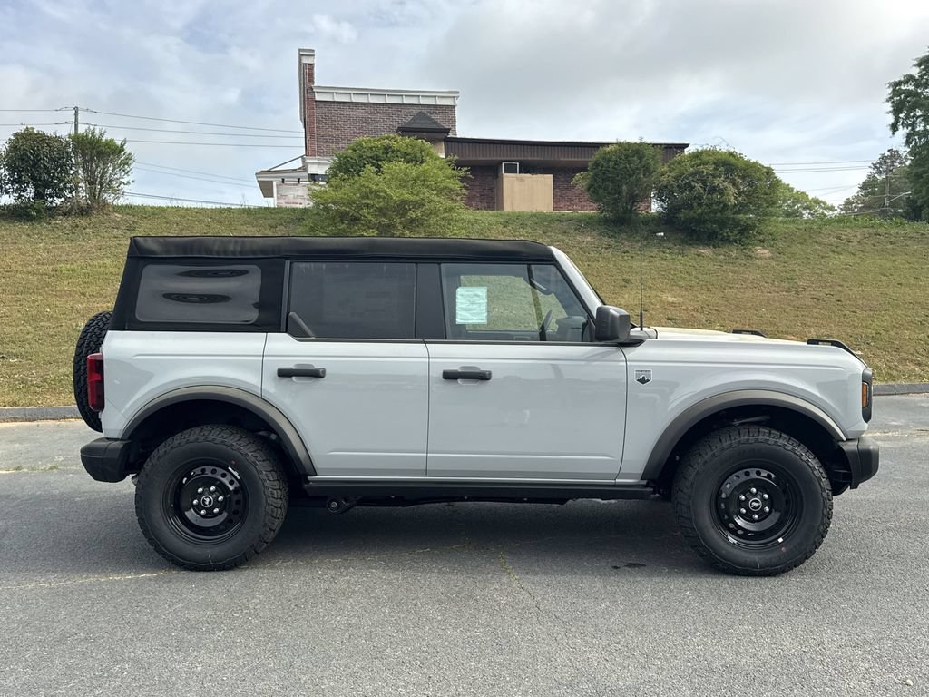 New 2026 Ford Bronco Big Bend w/ Black Diamond Package AWD/4WD image 8
