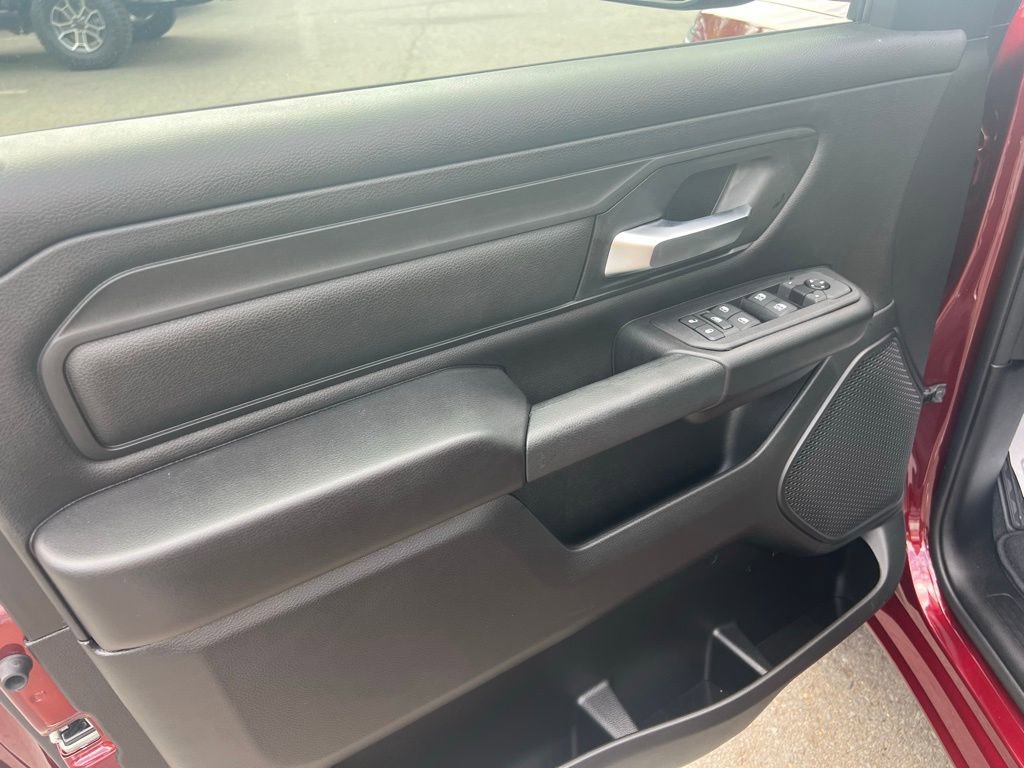 Used 2025 RAM 1500 Tradesman image 11