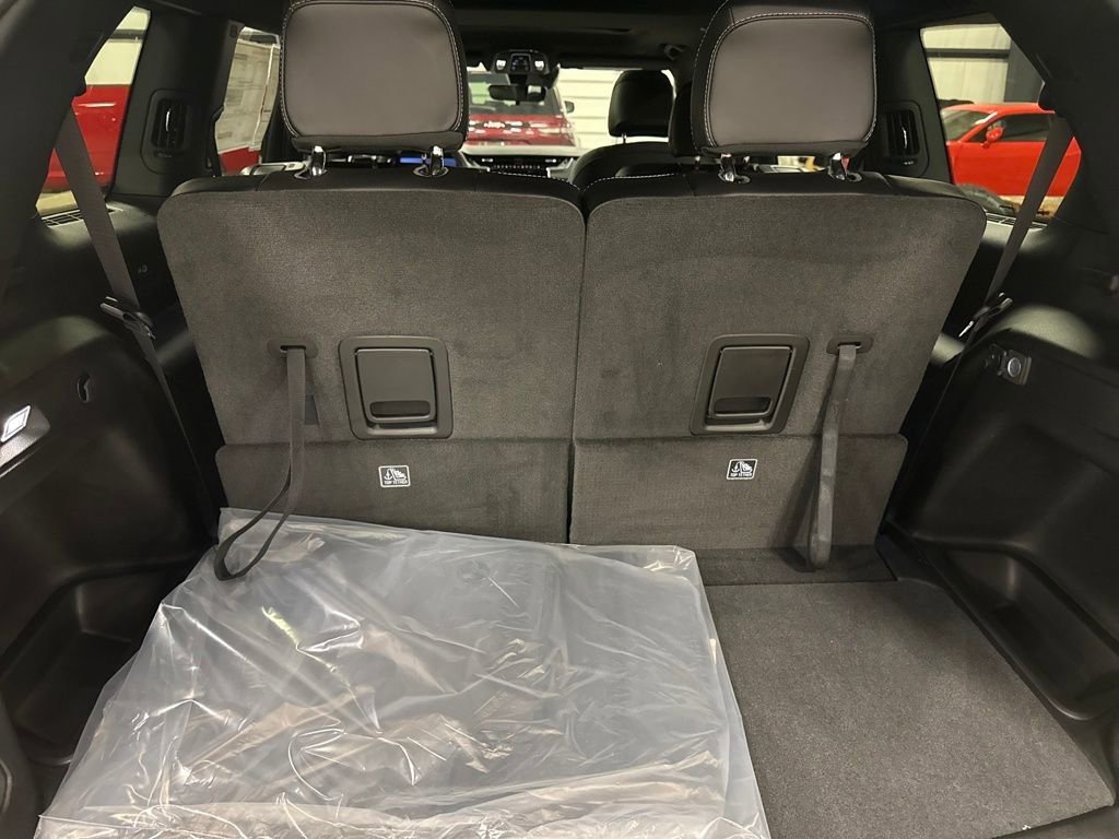 New 2025 Jeep Grand Cherokee L Altitude image 23