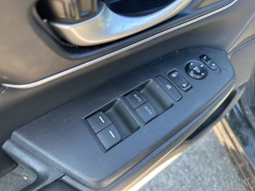 Used 2017 Honda CR-V EX-L image 17
