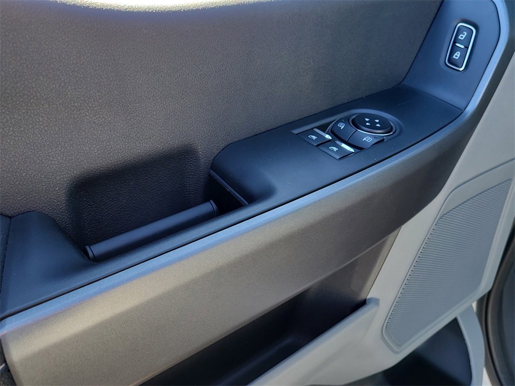 Used 2025 Ford F250 XL w/ STX Appearance Package image 10