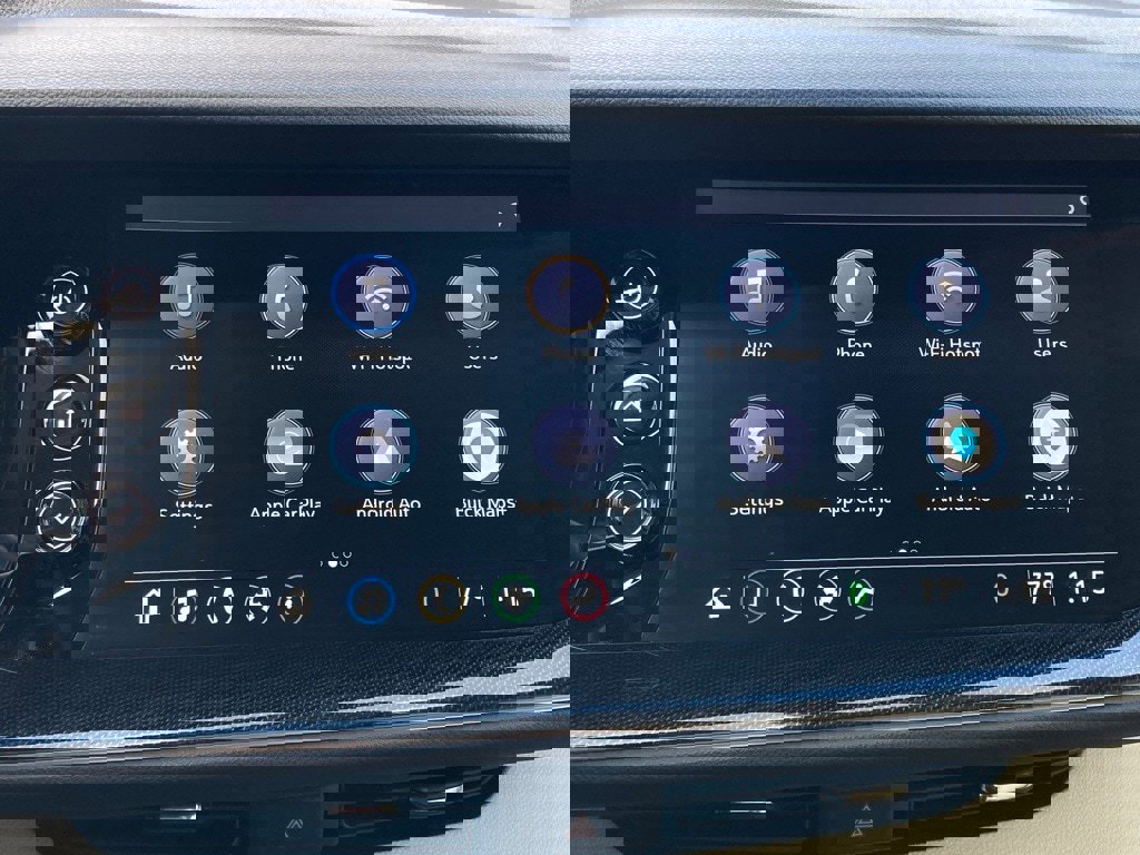 Used 2021 Buick Envision Essence image 21