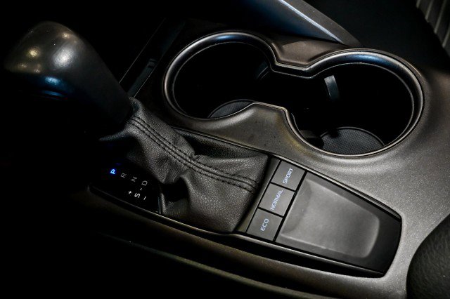 Used 2024 Toyota Camry SE FWD image 32