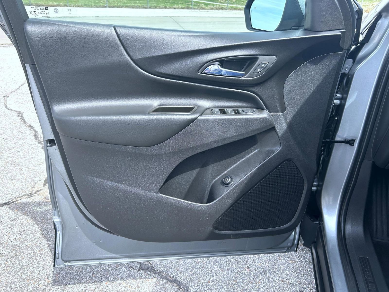 Certified 2023 Chevrolet Equinox LT AWD/4WD image 9