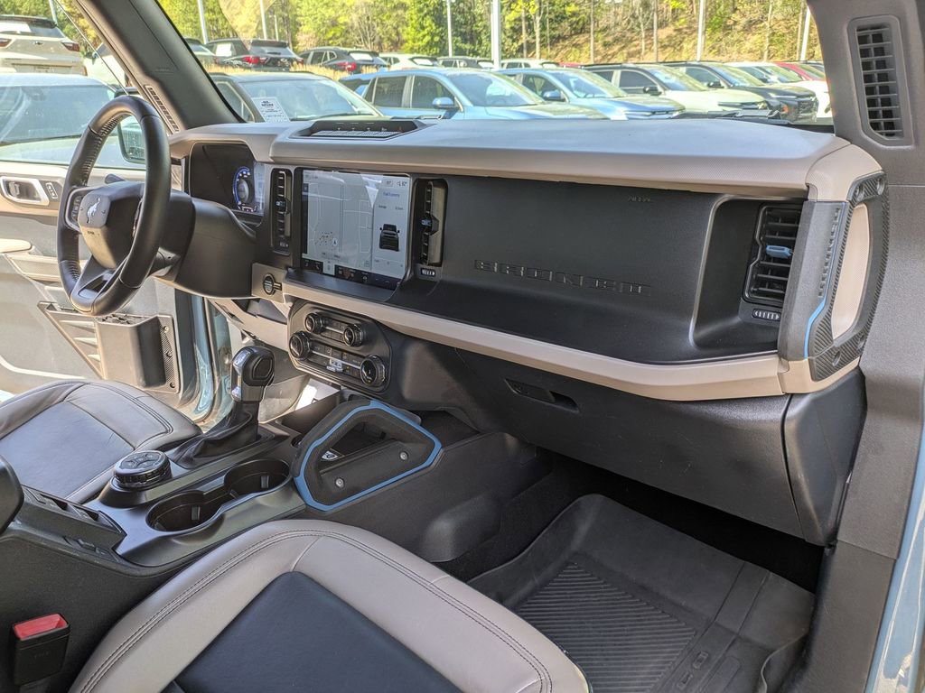 Used 2022 Ford Bronco Wildtrak image 30