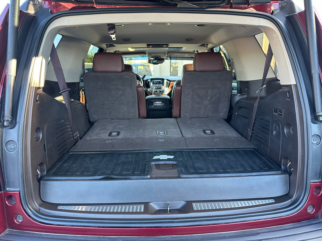 Used 2018 Chevrolet Tahoe Premier image 33