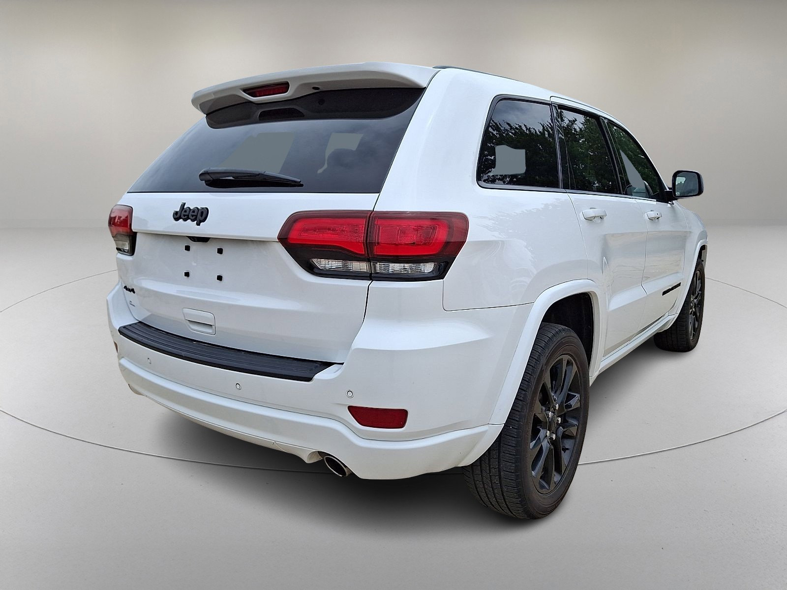 Used 2021 Jeep Grand Cherokee Laredo X AWD/4WD image 10