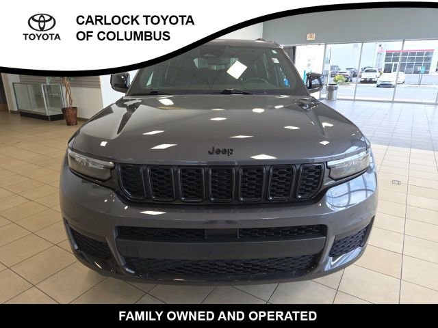 Used 2023 Jeep Grand Cherokee L Laredo AWD/4WD image 4