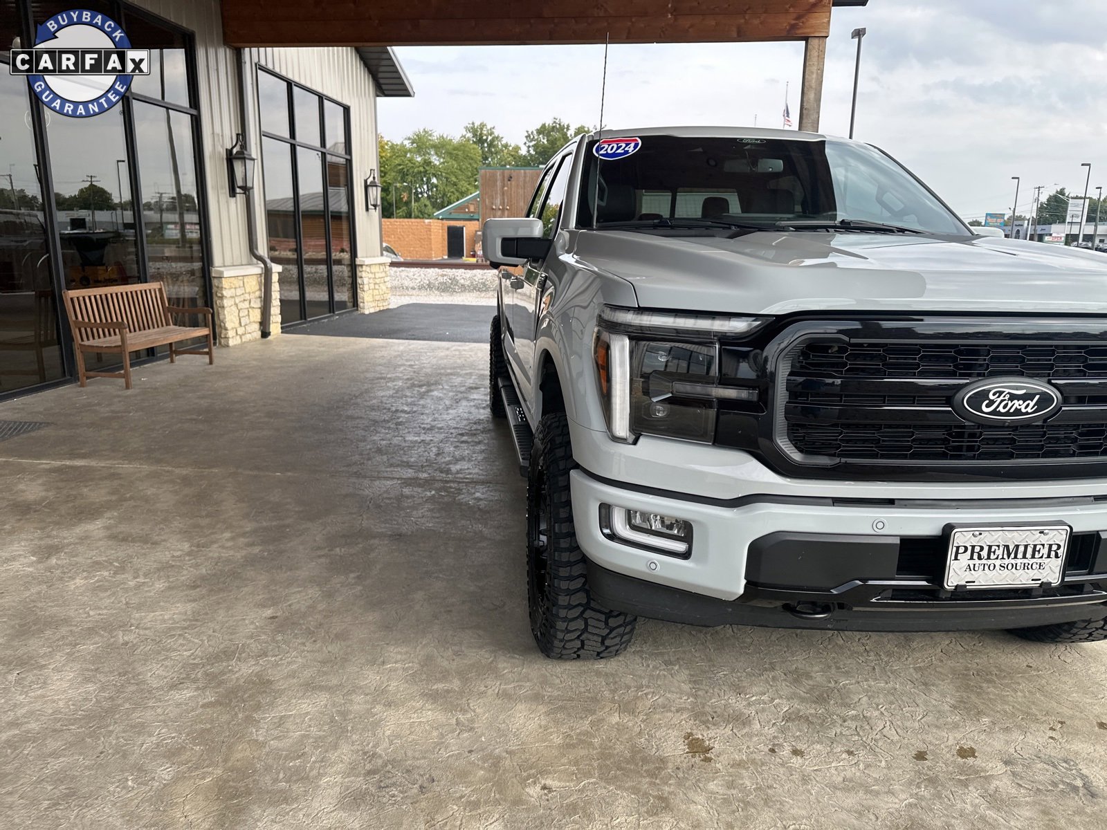 Used 2024 Ford F150 Lariat w/ Equipment Group 502A High image 20