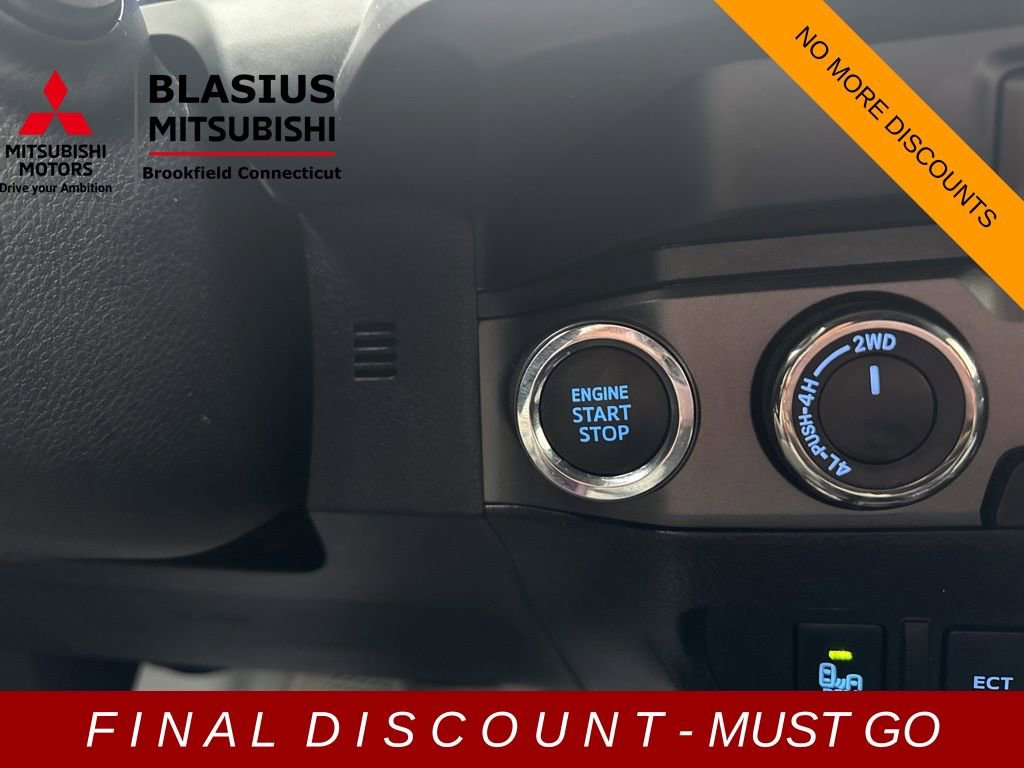 Used 2021 Toyota Tacoma TRD Sport w/ Technology Package image 25